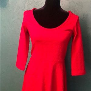 Red 3 Quarter sleeve mini